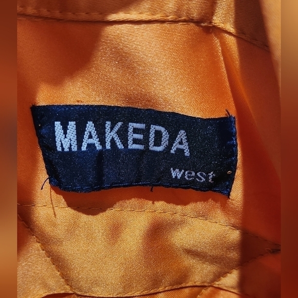 orange short-sleeved guayabera for men - Picture 5 of 6